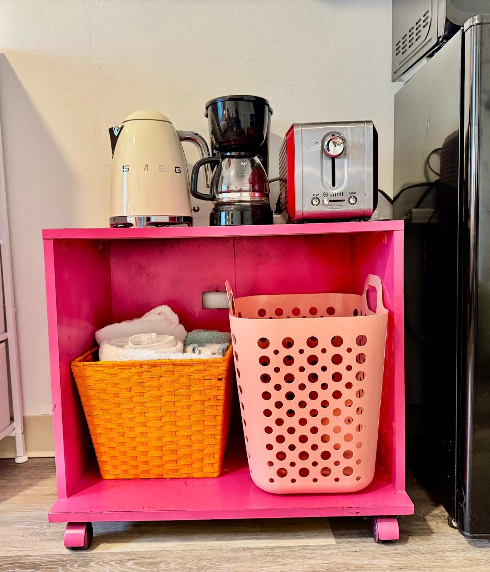 Micro Studio Apartment In University District- 10 Mins Walk To University Of Wa Seattle Exterior photo